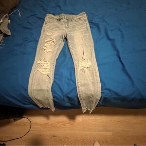 Hardly Worn American Eagle Destroyed Jeggings